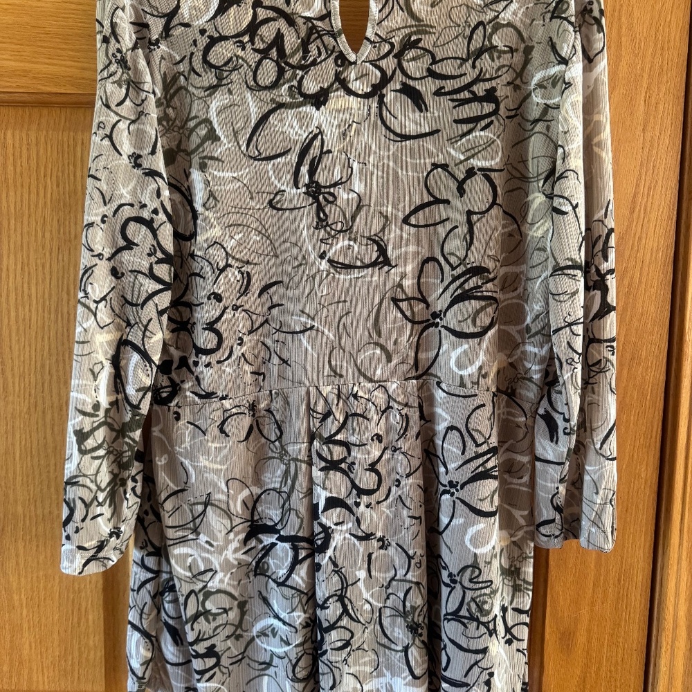Dana Buchman Tunic Blouse/Top
